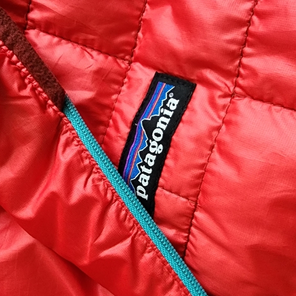 Womens Patagonia Nano Puff Anorak with Hood - Picture 4 of 4
